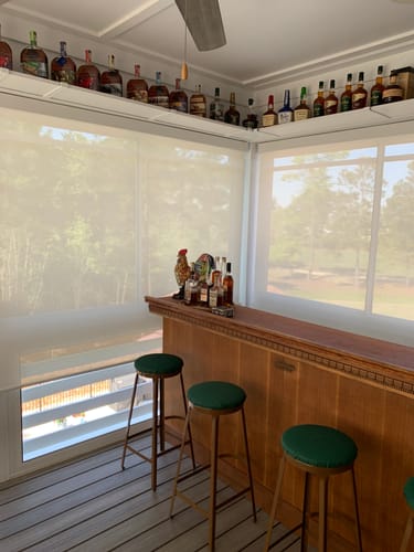Customer photo review of SmartWings Motorized Light Filtering Solar Shades 1%/3%/5% Openness Aventus