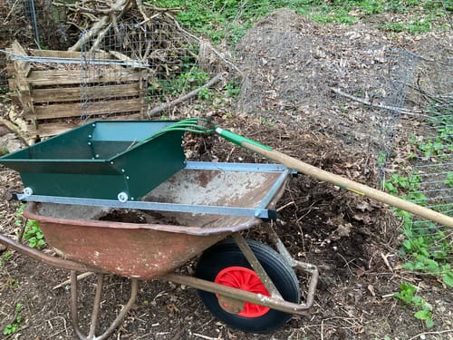 Customer photo review of Jetroc II – Das patentierte Kompostsieb für mühelose Gartenarbeit