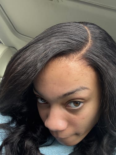 Customer photo review of CurlyMe Pre-bleached Kinky Straight Hair Wear Go Glueless Wig 7x5 Pre-cut HD Lace Pre-plucked