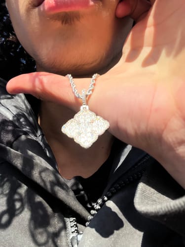 Customer photo review of ICED CLOVER PENDANT.