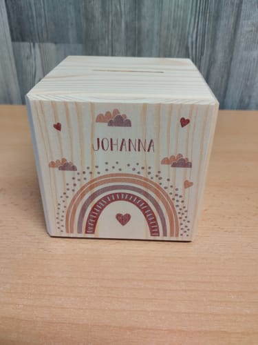 Kundenbewertung mit Foto zu Spardose aus Holz - Regenbogen - mit Namen personalisiert