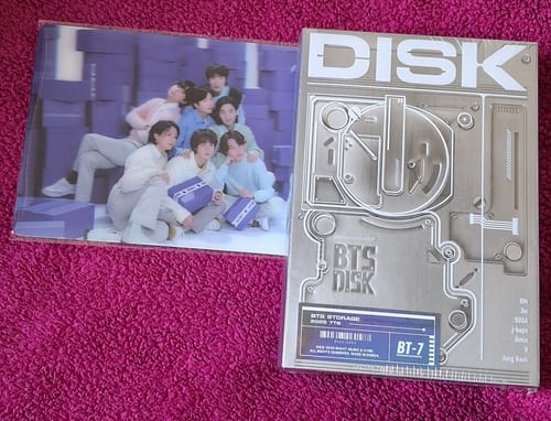 Customer photo review of BTS - 7 MOMENTS WEVERSE SHOP GIFT