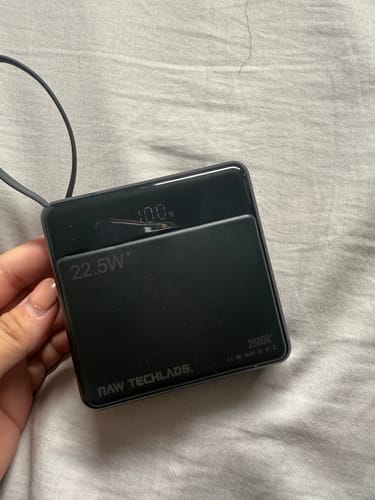 Customer photo review of RAW TECHLABS POWER EVOLUTION X2 20000 MAH