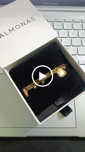Customer video review of Hearts All Over Bracelet