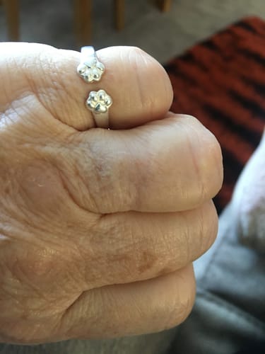 Customer photo review of Paw Hug Ring