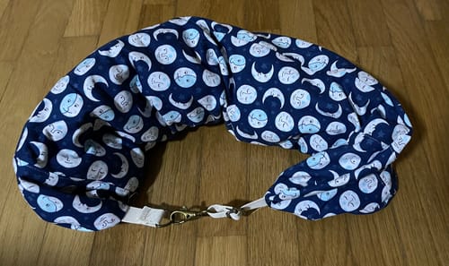 Customer photo review of Stuff-it Travel Pillow Pattern