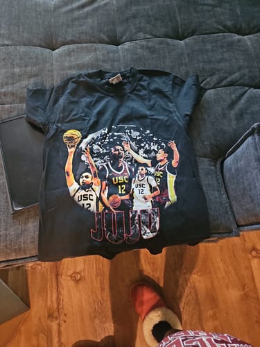 Customer photo review of JuJu Vintage Graphic Tee