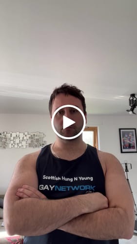 Customer video review of Men's technical vest top