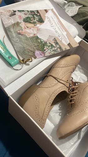 Customer photo review of Sapato Oxford Couro Rosê
