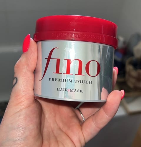 Customer photo review of Shiseido - Masque capillaire Fino Premium Touch - 230/700g ni