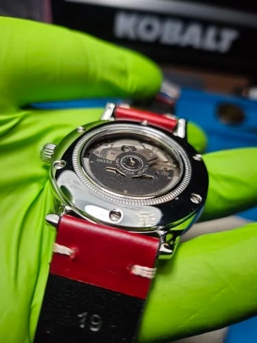 Customer photo review of Loox Watch