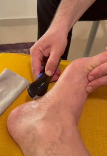 Customer photo review of Achedaway Mini Scraper:On-the-Go heated muscle scraping tool