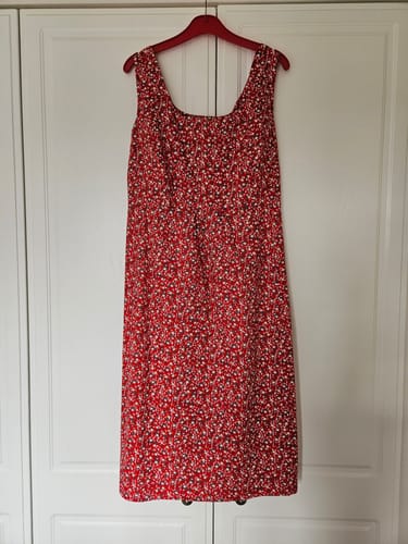 Customer photo review of Small Floral Garden Cotton Poplin Fabric