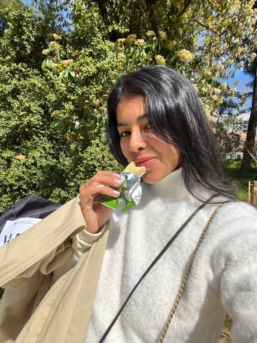 Customer photo review of BOLD PISTACHE