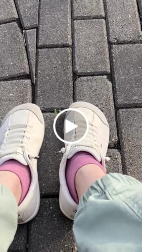 Customer video review of Sorrel - Barefoot Shoes