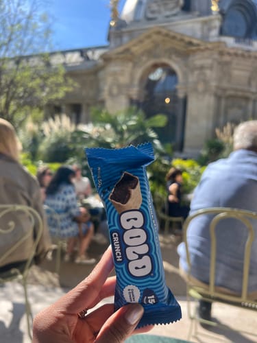Customer photo review of BOLD PISTACHE
