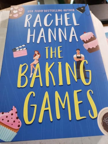 Customer photo review of SPECIAL EDITION The Baking Games Hardcover with Sprayed Edges