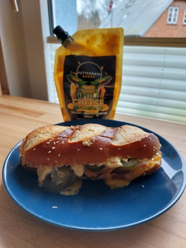 Customer photo review of CHILI CHEESE Sauce 250ml