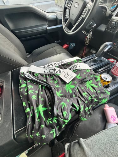 Customer photo review of Plant green weed matching couples underwear
