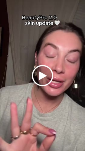 Customer video review of BeautyPro 2.0 - High Frequency Wand
