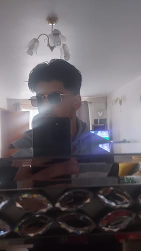 Customer photo review of BENITO BLACK/GOLD