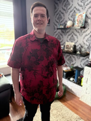 Customer photo review of Men's Red Vintage Floral Summer Holiday Hawaiian Breathable Button Up Short Sleeve Shirt