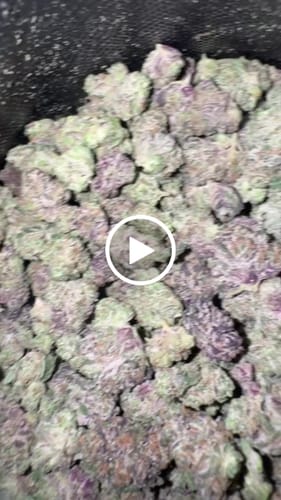 Customer video review of Gorilla Glue Greenhouse THCA