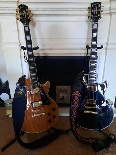 Customer photo review of Zero-Gravity Strap for Guitar & Bass