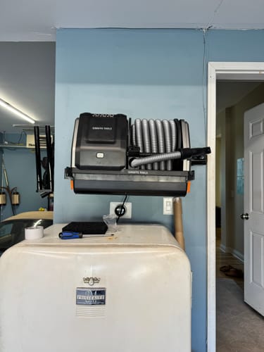 Customer photo review of Grandstorm Retractable Vacuum Cleaner
