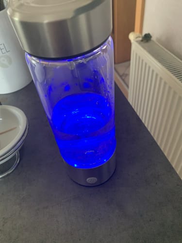 Customer photo review of HydroPure | Wasserstoff Wasserflasche