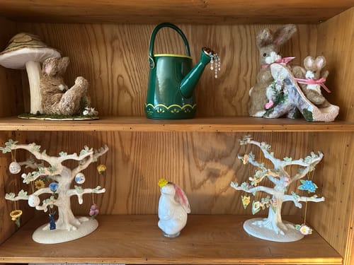 Customer photo review of Sitting Glass Easter Rabbit, Long Ear Butterfly