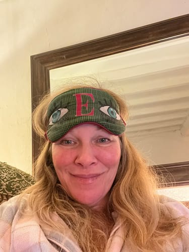 Customer photo review of Silk Eye Mask / "E for Eyes"