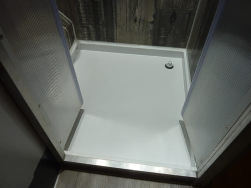 Customer photo review of Duschwanne nach Maß für Camper – Aluminium