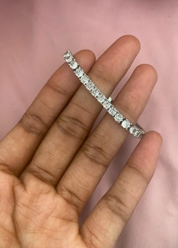 Customer photo review of Icy Tennis bracelet