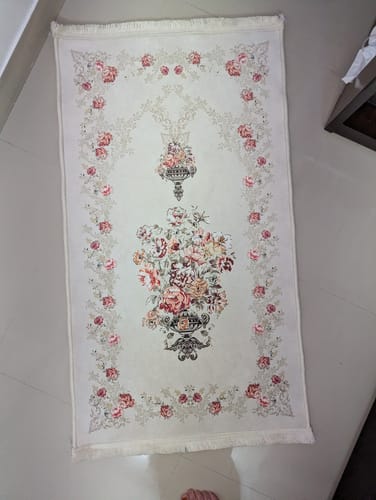 Customer photo review of Janamaz Prayer Mat -Guldasta