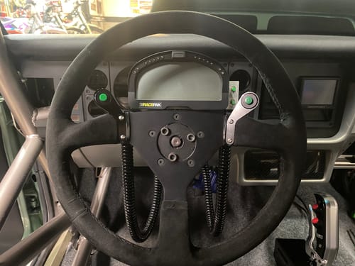 Tim O. review of Motion Raceworks Single Push Button Steering Wheel Bracket 15-00004 image 1 out of 1