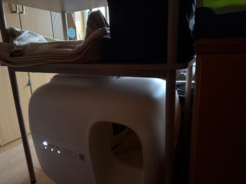 Customer photo review of Litter Box Premium Set + ShelfMate