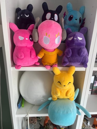 Customer photo review of Rain World - Rivulet Slugpup Plush