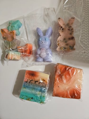 Customer photo review of This Month’s Craft Subscription Box