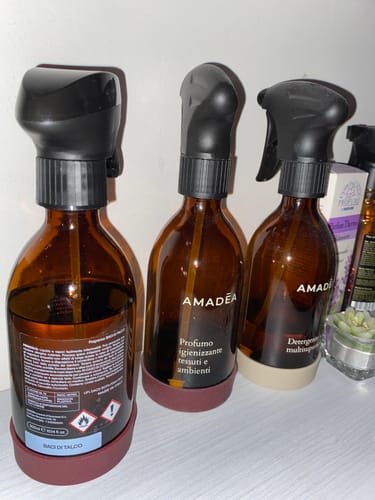 Customer photo review of Profumo "Baci di Talco" - Igienizzante tessuti e ambienti 300ml