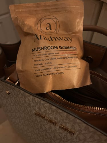 Customer photo review of 2-Month Mushroom Gummies