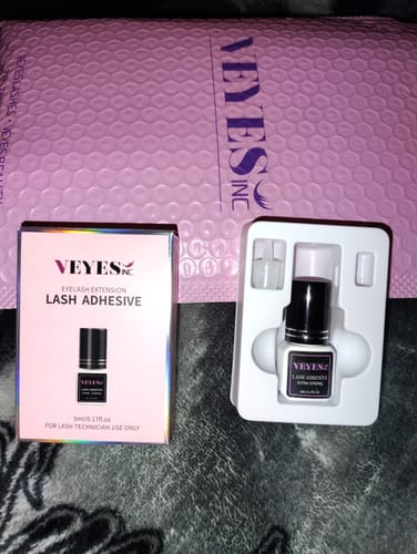 Customer photo review of Extra Strong - Lash Extension Glue