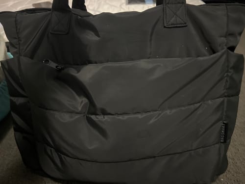 Customer photo review of Bagsmart 20L Puffy Tote Bag with 15.6" Laptop Compartment