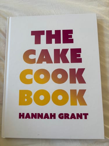 Customer photo review of The Cake Cookbook (Dansk)
