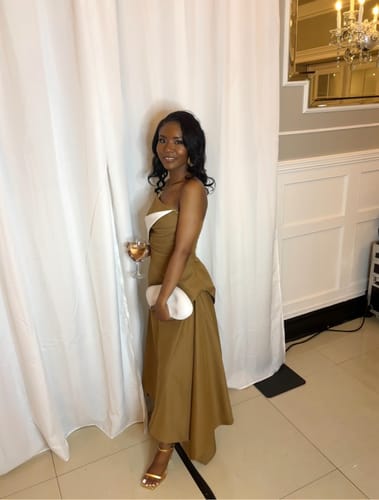 Customer photo review of Hestia Strapless Set
