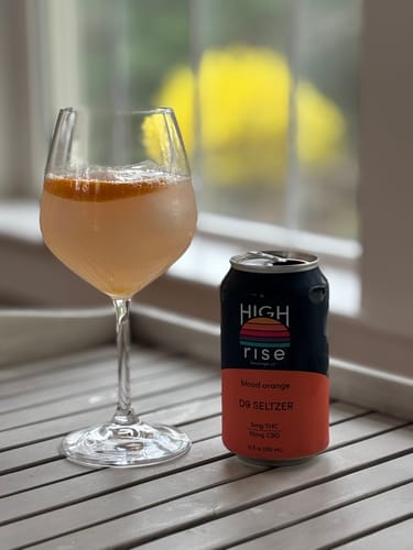 Customer photo review of Blood Orange D9 THC Seltzer