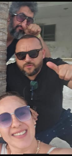 Customer photo review of Playera de Bambú Cuello Redondo Hombre