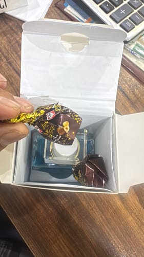 Customer photo review of Bleu De Zing
