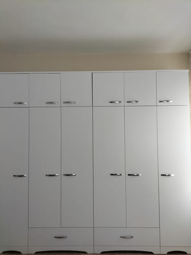 Customer photo review of Rani BA133 Geniş Gardırop Elbise Dolabı 12 Kapaklı 2 Çekmeceli 16 Raflı 2 Askılı Beyaz