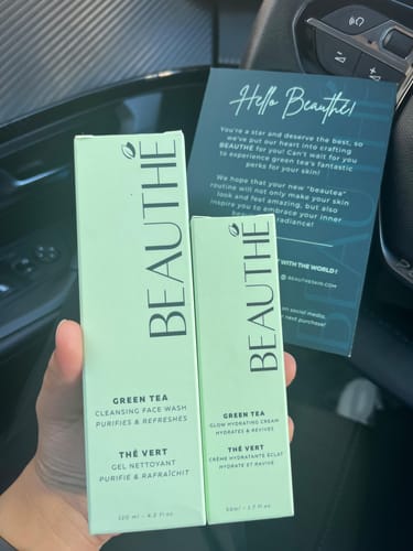 Customer photo review of Crème Hydratante Éclat au Thé Vert